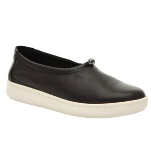 Eileen Fisher Sydney Sneaker Black Leather Athleisure Adjustable Sneaker Loafer